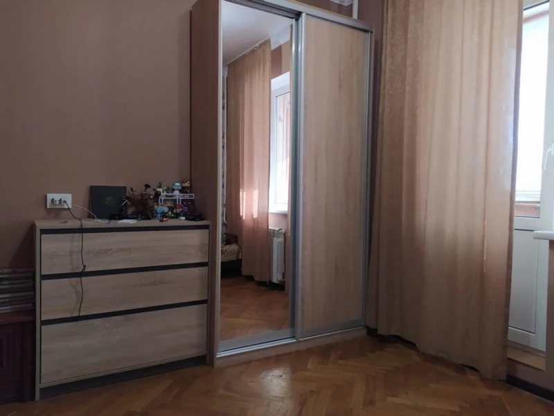 Квартира 3-кімн. продаж Київ, Дарницкий – 70 м²