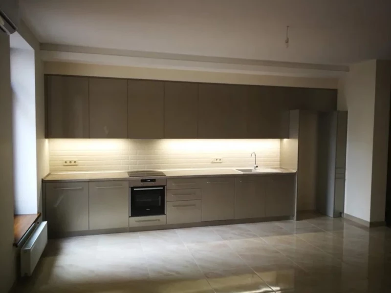 Квартира 4-кімн. продаж Київ, Печерский – 79 м², Київ — 2/9