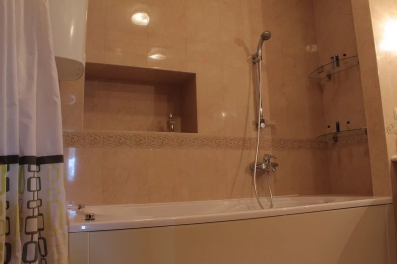 Квартира 4-кімн. продаж Київ, Печерский – 56 м², Київ — 6/7