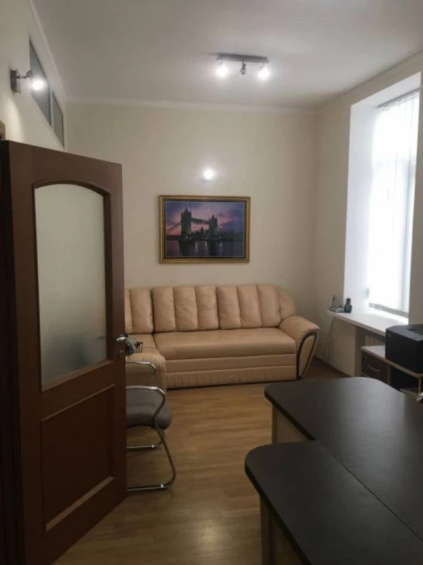 Квартира 4-кімн. продаж Київ, Печерский – 100 м²