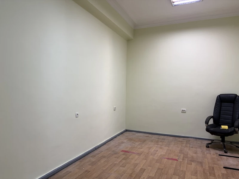 Комерційна нерухомість – 14 м², Тернополь — 2/5