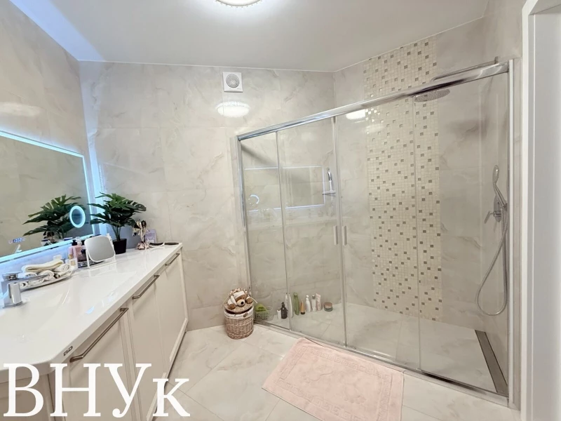 Квартира 2-кімн. продаж Луцьк, Центр – 35 м², Луцк — 10/15