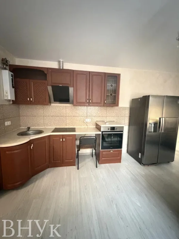 Квартира 1-кімн. продаж Луцьк – 11 м², Луцк — 2/9