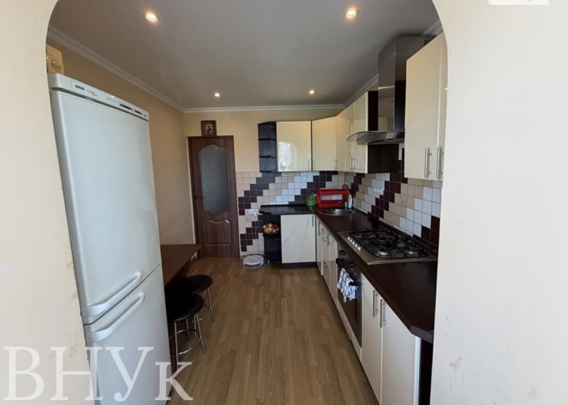 Квартира 2-кімн. продаж Ужгород, Новый – 29 м², Ужгород — 4/12