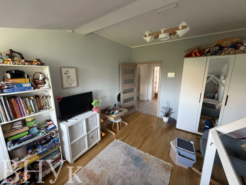Квартира 3-кімн. продаж Ужгород – 49.5 м², Ужгород — 4/12