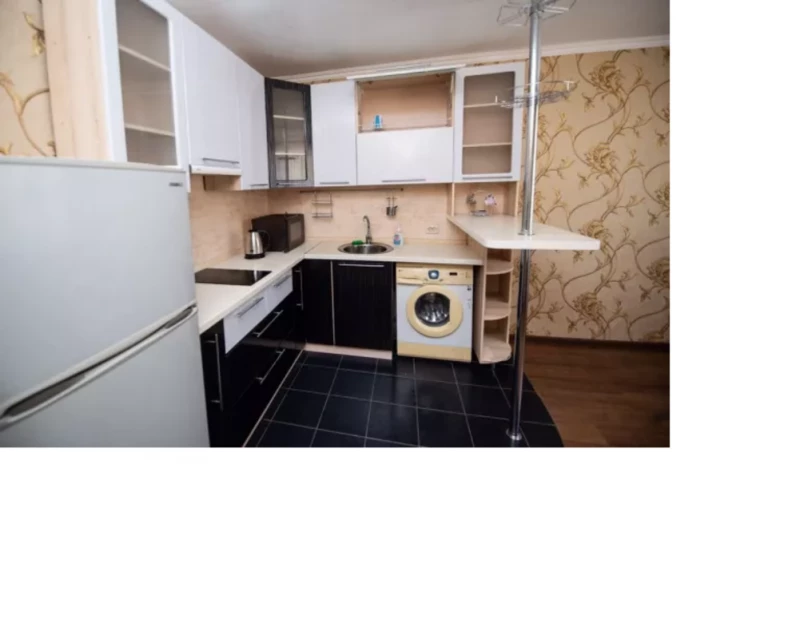 Квартира 2-кімн. оренда Полтава, Шевченковский (Октябрьский) – 36 м², Полтава — 1/6