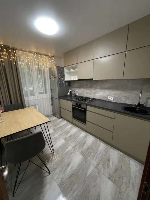 Квартира 3-кімн. оренда Харків, Індустріальний – 75 м²