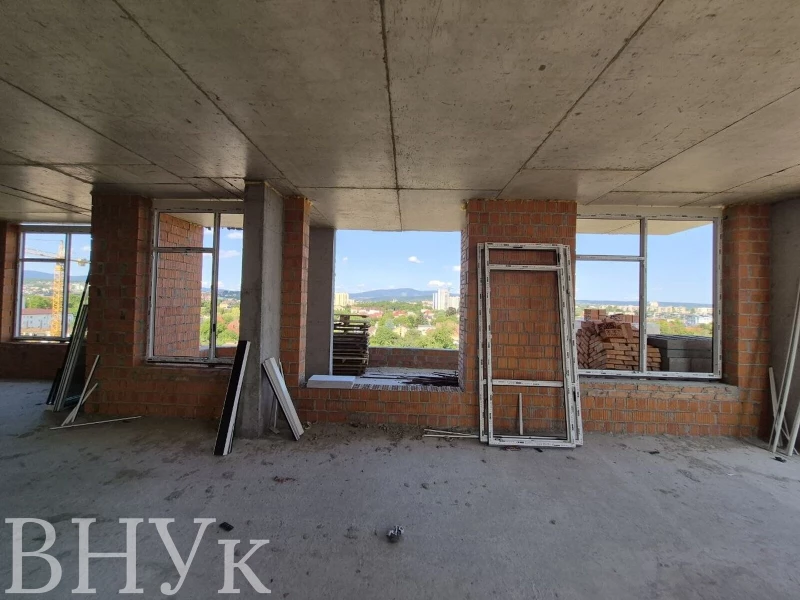 Квартира 1-кімн. продаж Ужгород – 45 м², Ужгород — 6/13