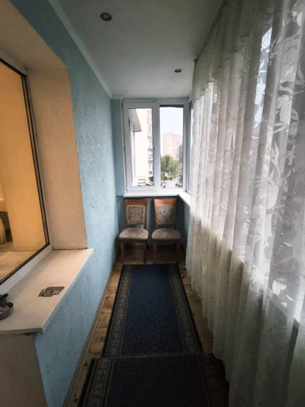 Квартира 2-кімн. продаж Київ, Соломенский – 45 м², Київ — 11/13