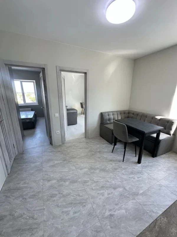 Квартира 2-кімн. продаж Святопетрівське – 38 м², Святопетрівське — 3/14