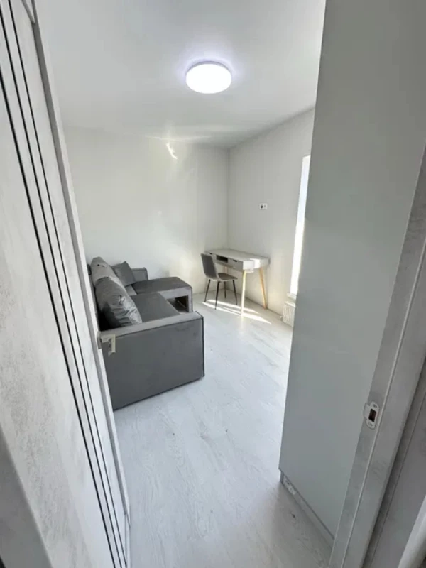 Квартира 2-кімн. продаж Святопетрівське – 38 м², Святопетрівське — 5/14