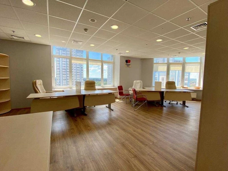 Комерційна нерухомість – 182 м², Київ — 3/15