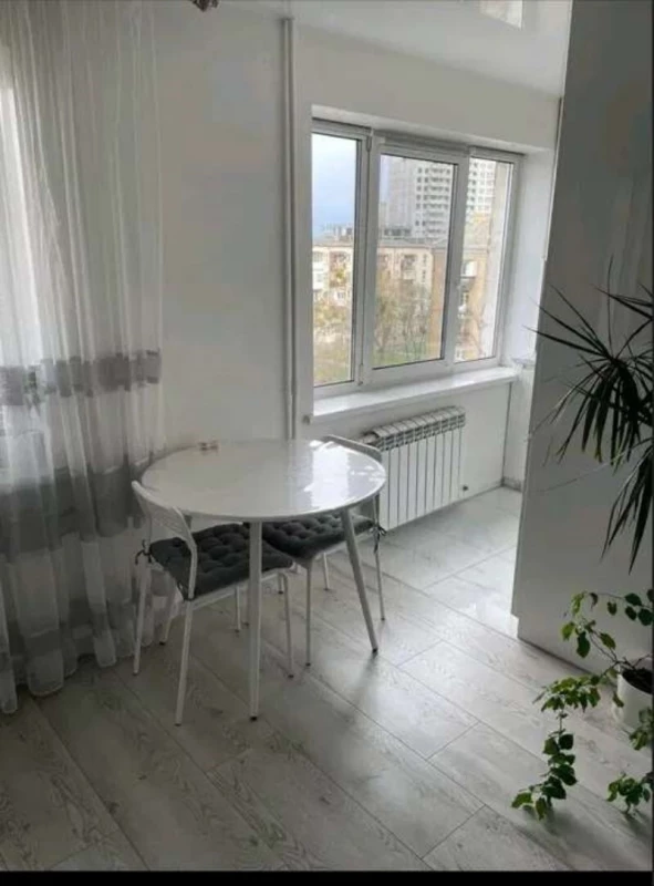 Квартира 2-кімн. продаж Київ, Дніпровський – 46 м², Київ — 5/9