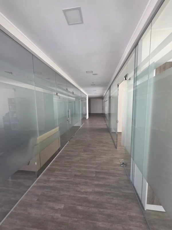 Комерційна нерухомість – 450 м², Київ — 7/12