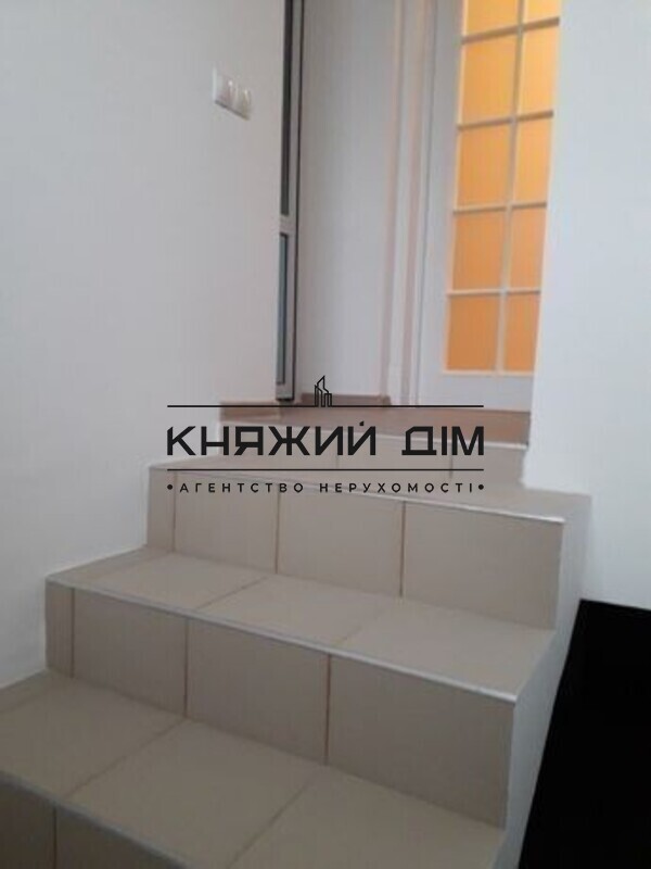 Будинок 0-кімн. продаж Гатне – 220 м², Гатное — 5/15