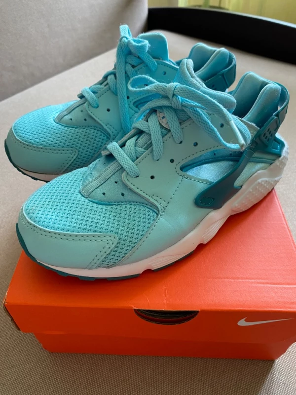 Кросівки фірми Nike, Харьков — 1/7