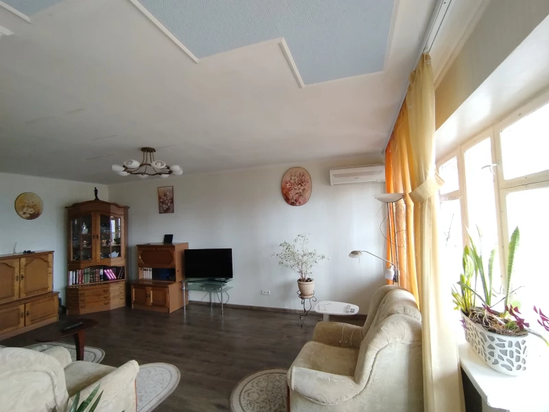 Квартира 3-кімн. оренда Київ, Днепровский – 50 м², Киев — 5/15