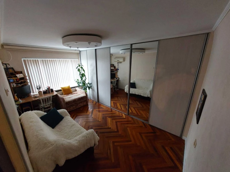 Квартира 2-кімн. продаж Київ – 30 м²