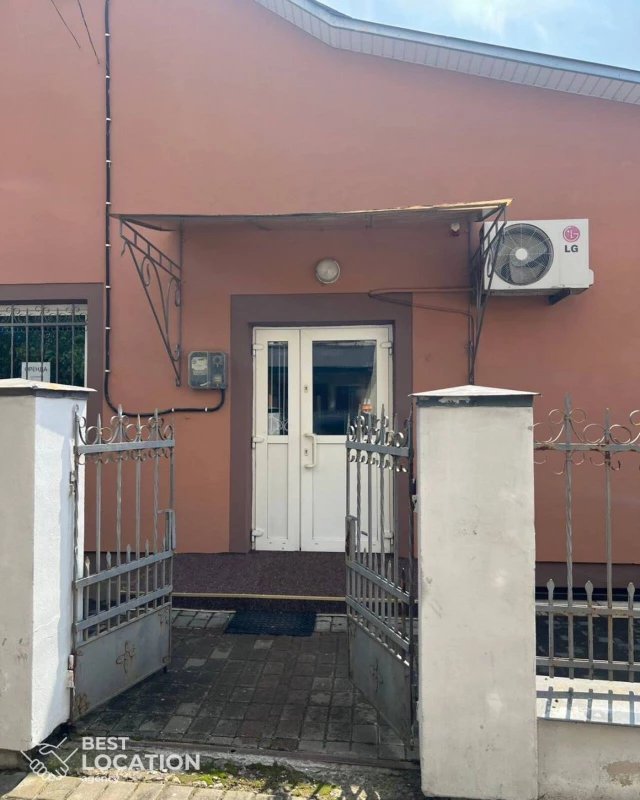 Комерційна нерухомість – 70 м², Яворов — 4/9