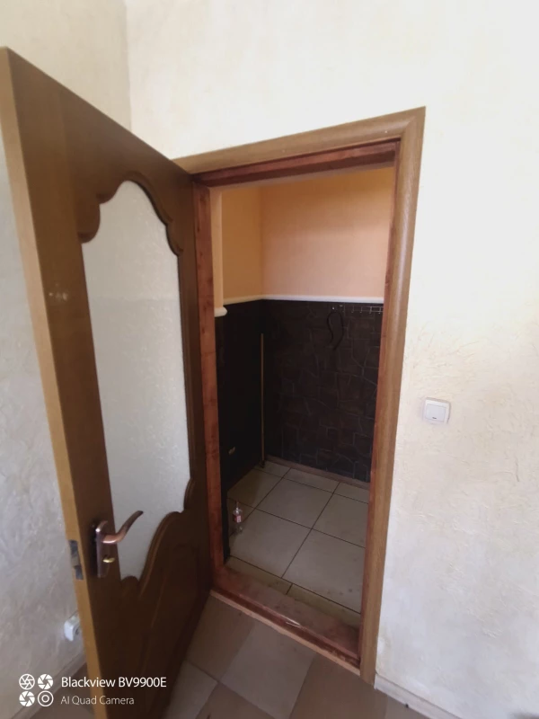 Комерційна нерухомість – 50 м², Тересва — 5/9