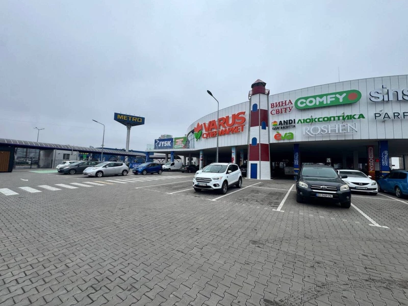 Комерційна нерухомість – 126 м²