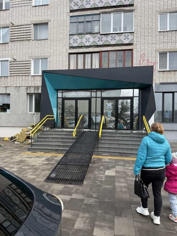 Комерційна нерухомість – 125 м², Коростень — 2/5