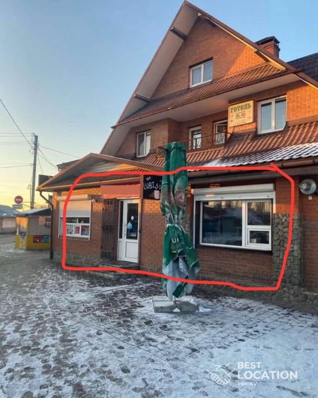 Комерційна нерухомість – 22.5 м², Славута — 3/4