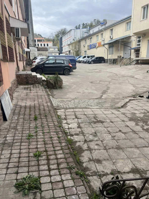 Комерційна нерухомість – 70 м², Львов — 6/15