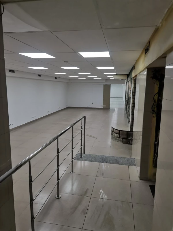 Комерційна нерухомість – 300 м², Коростень — 11/15