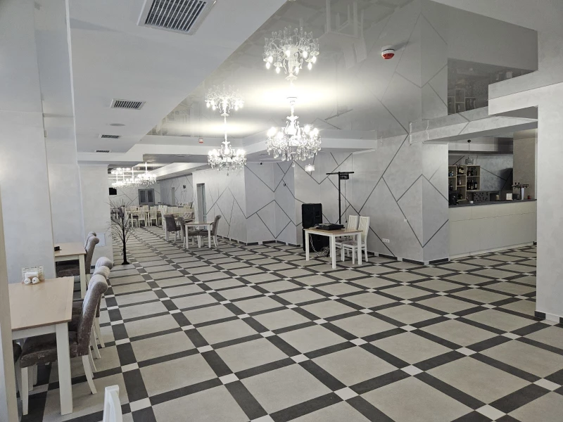 Комерційна нерухомість – 486 м², Трускавец — 6/12
