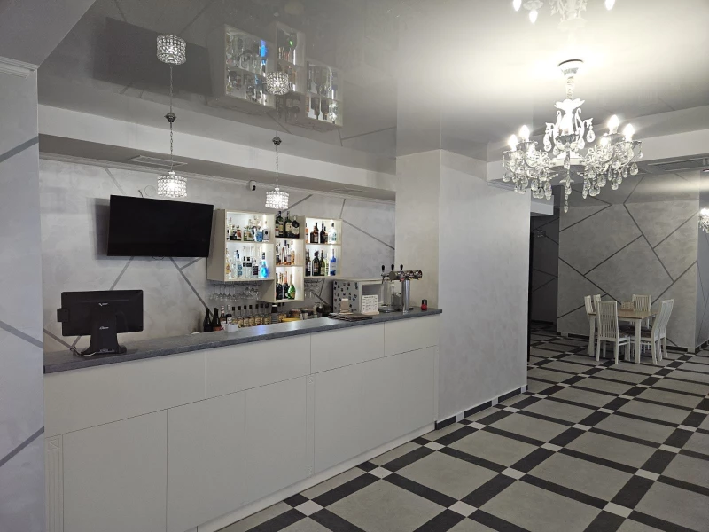 Комерційна нерухомість – 486 м², Трускавец — 10/12