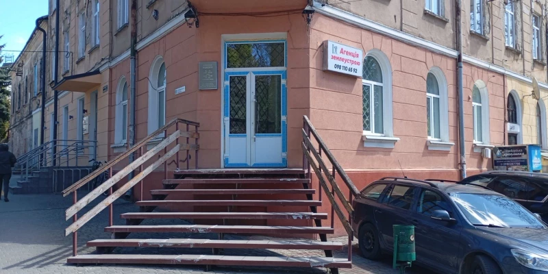 Комерційна нерухомість – 78 м², Самбір — 2/14