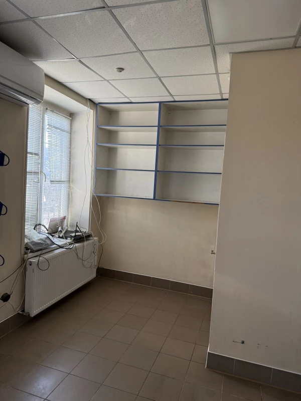 Комерційна нерухомість – 74.9 м², Теребовля — 5/11