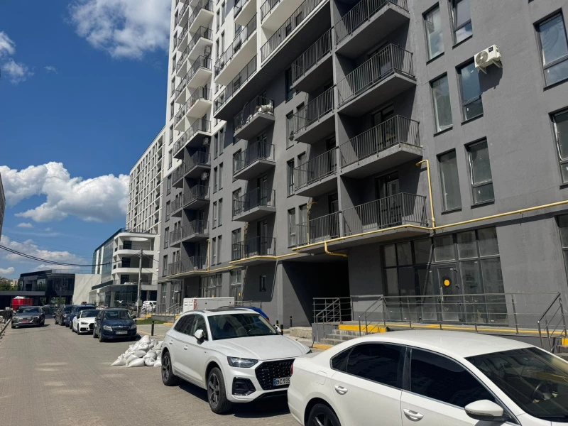 Комерційна нерухомість – 96 м², Львів — 3/10