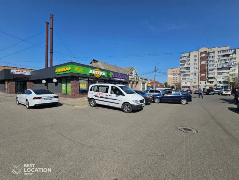 Комерційна нерухомість – 245.5 м², Смела — 3/12