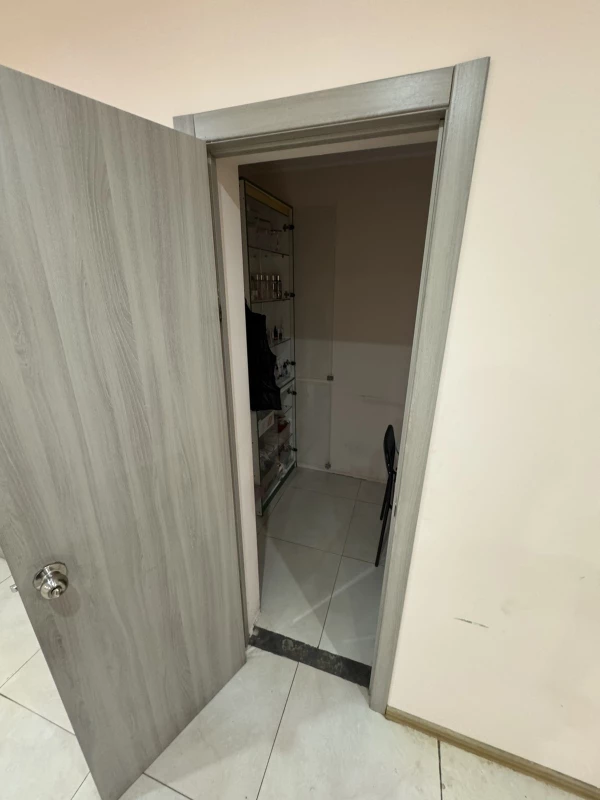 Комерційна нерухомість – 42.1 м², Златополь — 11/14