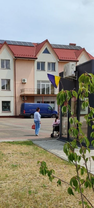 Комерційна нерухомість – 70 м², Хыров — 8/10