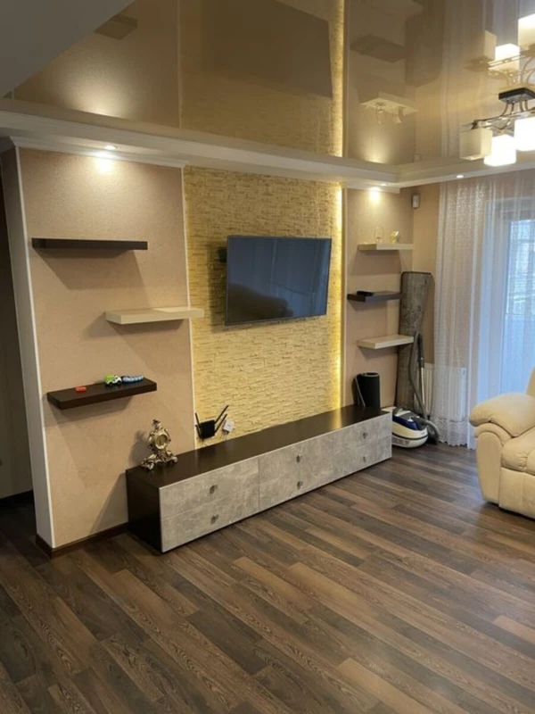 Квартира 3-кімн. оренда Кропивницький, Крепостной – 65 м²