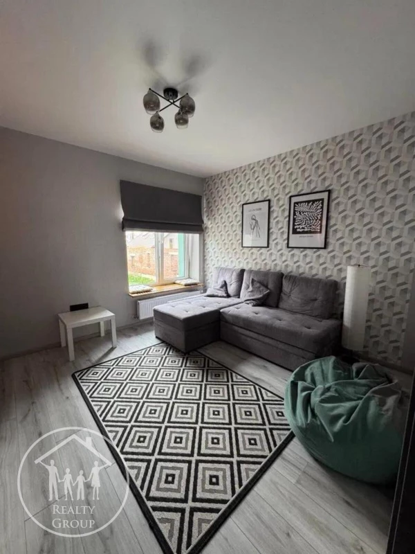 Квартира 2-кімн. продаж Винники – 36 м², Винники — 12/15