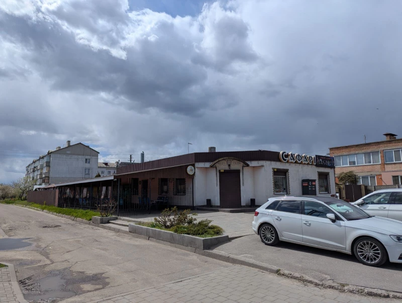 Комерційна нерухомість – 200 м², Слобода — 4/8