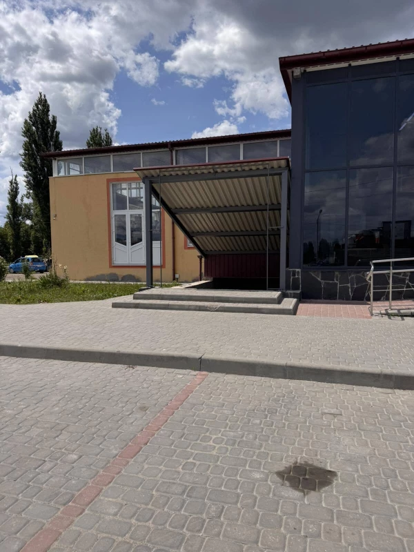Комерційна нерухомість – 3232.9 м², Кам'янець-Подільський — 3/13