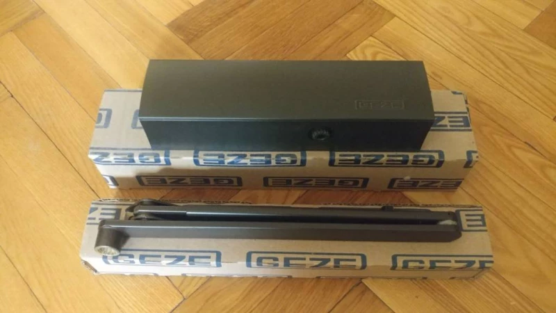 Доводчик GEZE TS2000 V Без фиксации, Киев — 2/2