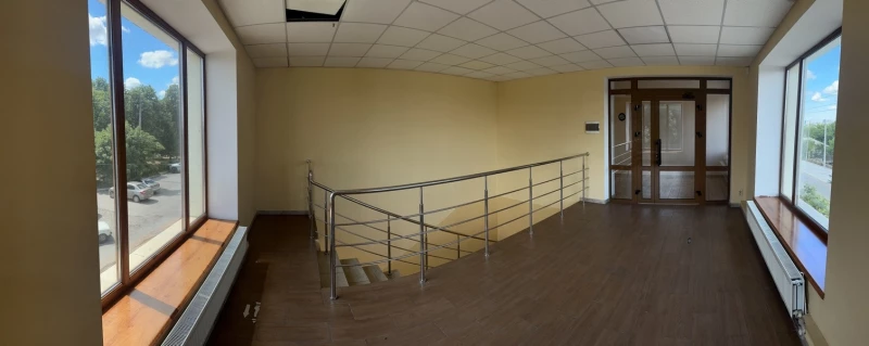 Комерційна нерухомість – 1743 м², Новоукраїнка — 8/13