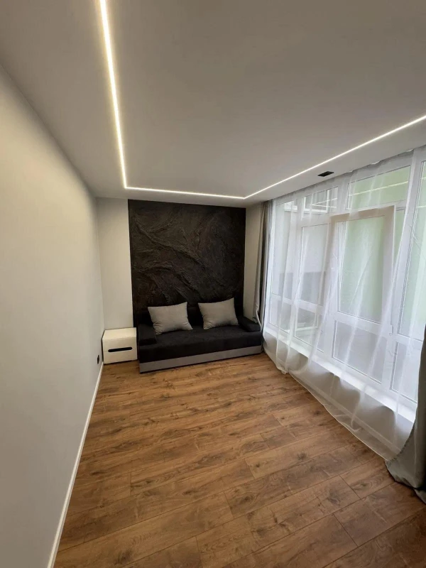 Квартира 2-кімн. продаж Винники – 34 м², Винники — 5/13