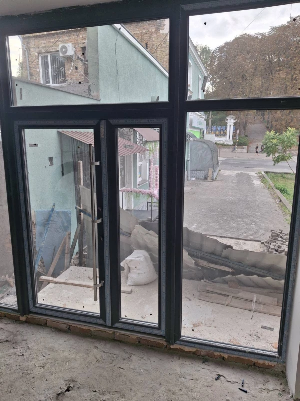 Комерційна нерухомість – 90 м², Кременец — 6/15