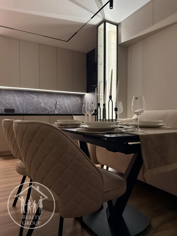Квартира 2-кімн. продаж Львів, Франковский – 75 м², Львов — 10/15