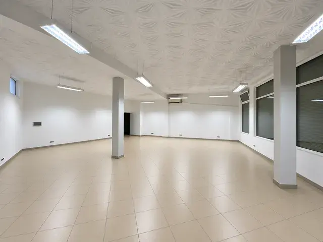Комерційна нерухомість – 220 м², Борислав — 7/9