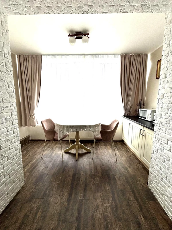 Квартира 3-кімн. продаж Петропавлівська Борщагівка – 49.9 м², Петропавлівська Борщагівка — 5/10