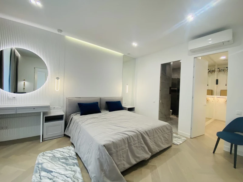Квартира 3-кімн. продаж Київ, Печерский – 60.4 м², Київ — 3/15