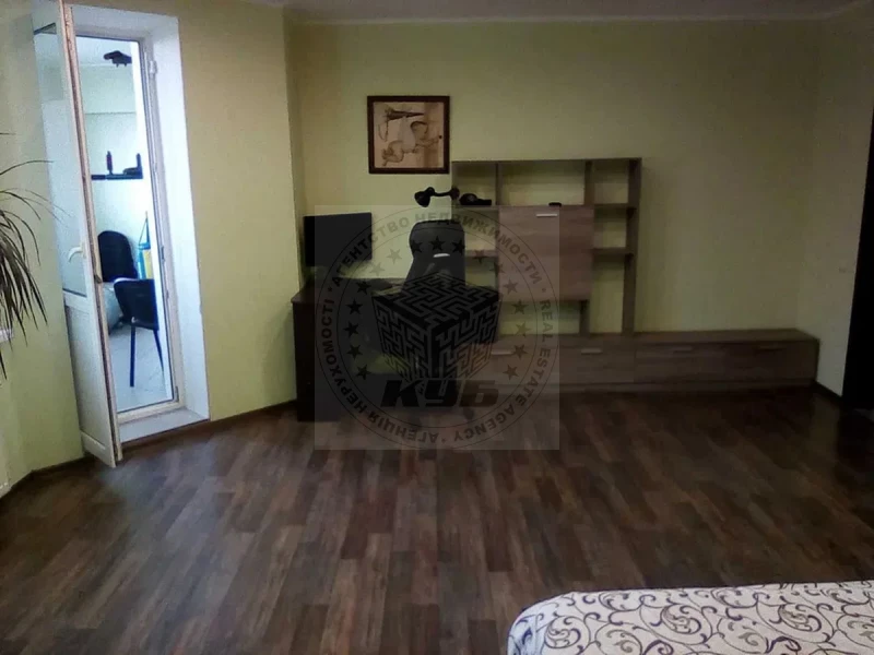 Квартира 2-кімн. продаж Святопетрівське – 29 м², Святопетровское — 5/10